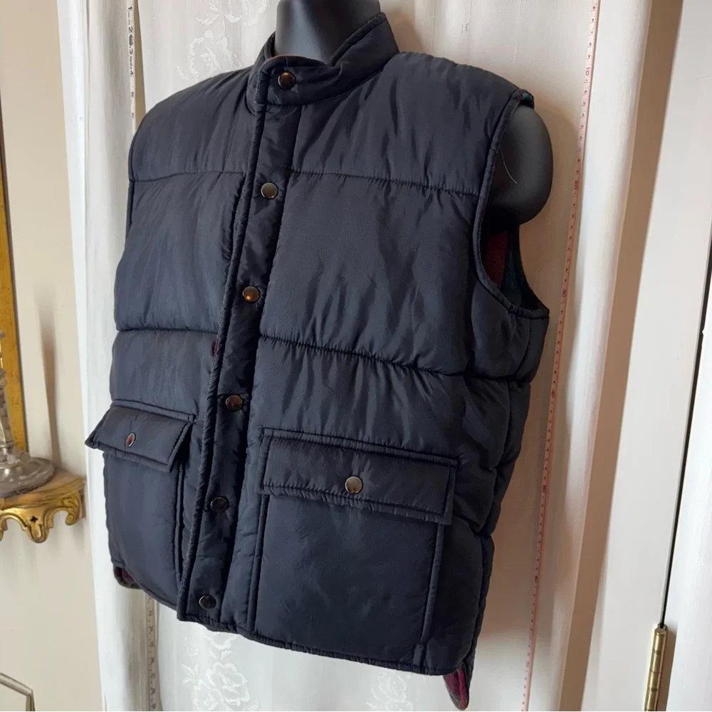 Vintage Men's Arrow Reversible Puffer Vest - Picture 3 of 6